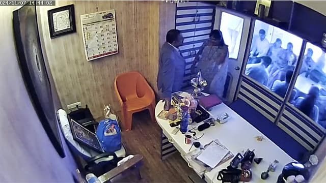 Nashik Astrologer Part 8 Office & Home Leaked Video