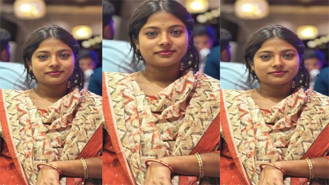 Sexy Tamil Hotwife Fucking Office Colleague Two Cock